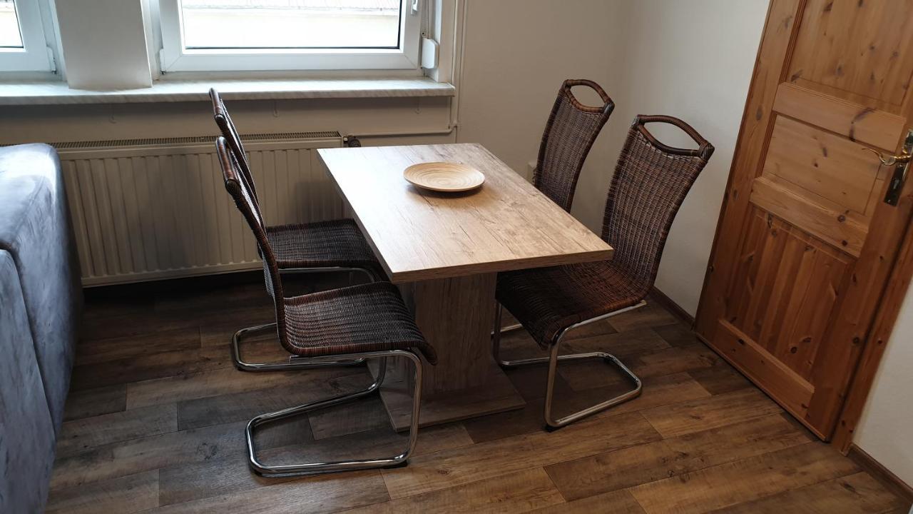Haesselhof - 80Qm Ferienwohnung Im Zentrum Von Bad Liebenwerda Exterior foto